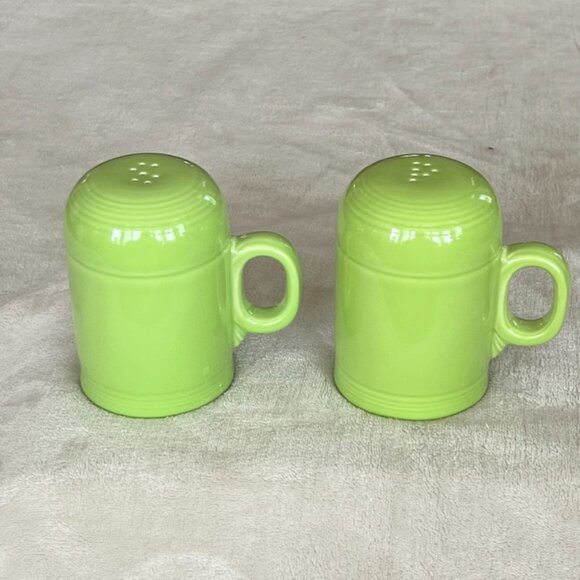 Vintage Fiesta, Fiestaware - Range Top Salt and Pepper, Chartreuse - Post 1986 - Picture 12 of 12
